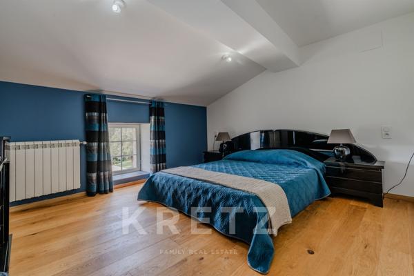 Domaine de prestige de 560 m² habitables – 50 hectares – 5 suites parentales – Piscine – Dépendances