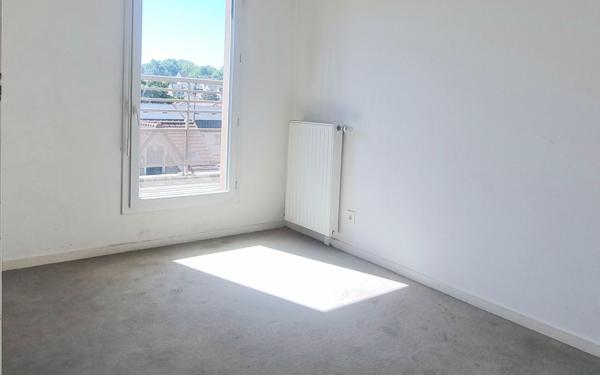 Appartement à vendre    3 pièces • 62,70 m2 Rosny-sous-Bois