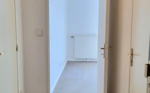 Appartement à vendre    3 pièces • 62,70 m2 Rosny-sous-Bois