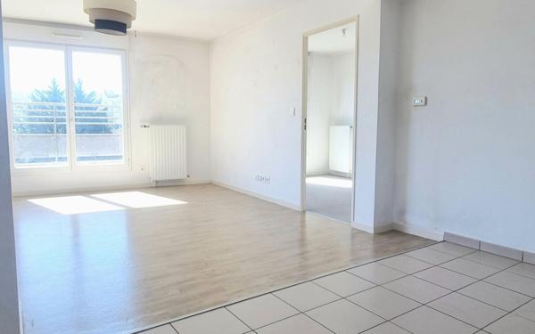 Appartement à vendre    3 pièces • 62,70 m2 Rosny-sous-Bois