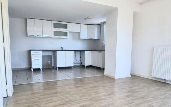 Appartement à vendre    3 pièces • 62,70 m2 Rosny-sous-Bois
