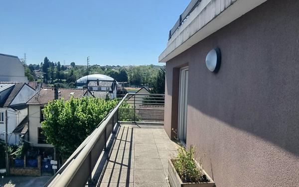 Appartement à vendre    3 pièces • 62,70 m2 Rosny-sous-Bois