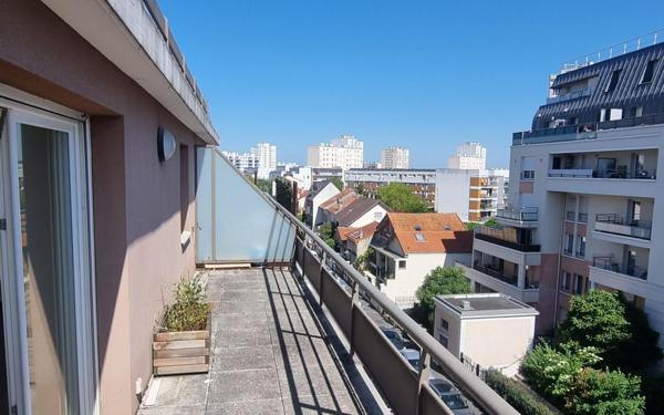 Appartement à vendre    3 pièces • 62,70 m2 Rosny-sous-Bois