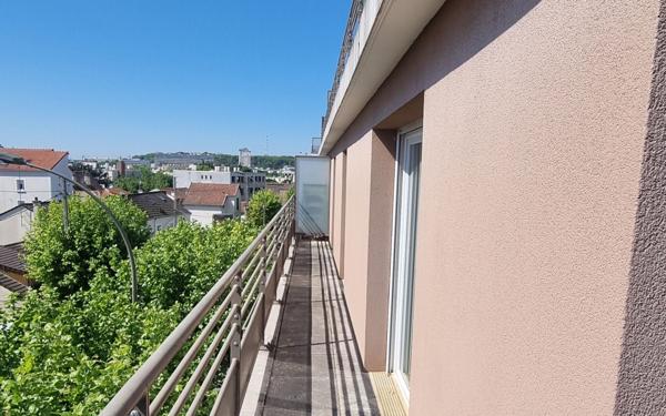 Appartement à vendre    3 pièces • 62,70 m2 Rosny-sous-Bois