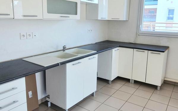 Appartement à vendre    3 pièces • 62,70 m2 Rosny-sous-Bois