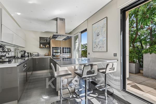 Duplex au dernier étage avec Terrasses