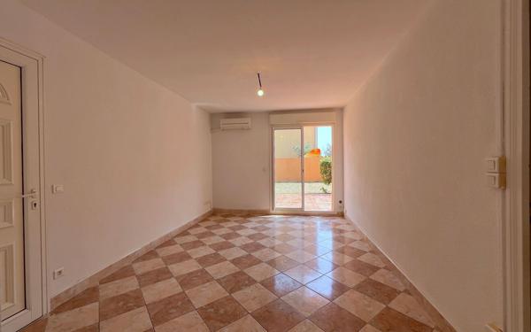 Appartement à vendre    4 pièces • 58,18 m2 Valras-Plage