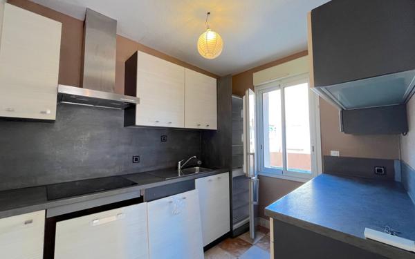 Appartement à vendre    4 pièces • 58,18 m2 Valras-Plage