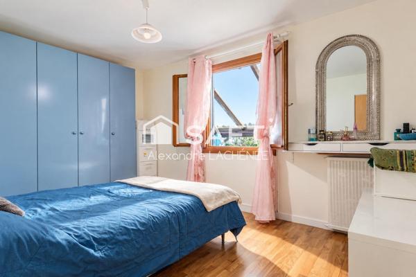 Maison familiale avec sous-sol total