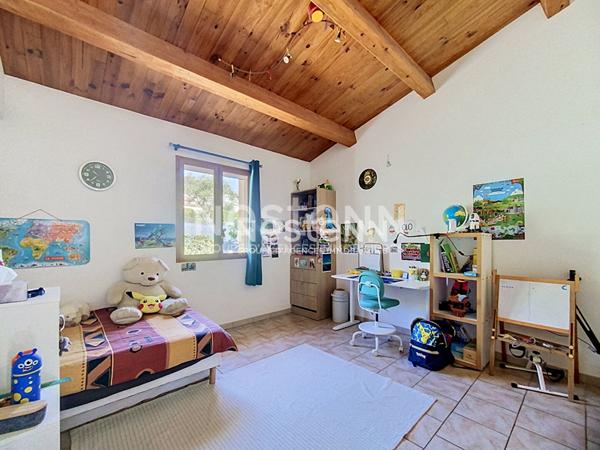 VALLAURIS - Maison 114 m² - 5 P - PISCINE - SUD - GARAGE - JARDIN 500m2