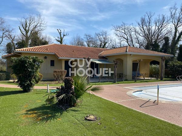 A 10 MINUTES DE LIBOURNE EXCEPTIONNEL EXCLUSIVITE ACCES PMR