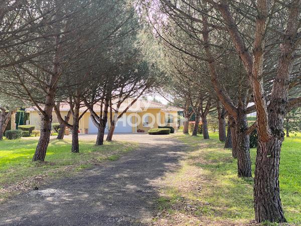 A 10 MINUTES DE LIBOURNE EXCEPTIONNEL EXCLUSIVITE ACCES PMR