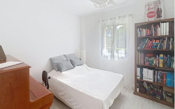 Maison à vendre    6 pièces • 1 606 m2 Valbonne