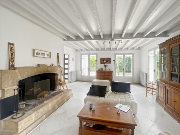 GRANDE MAISON DE PLAIN PIED AU PARC FEAU A MERIGNAC GIRONDE