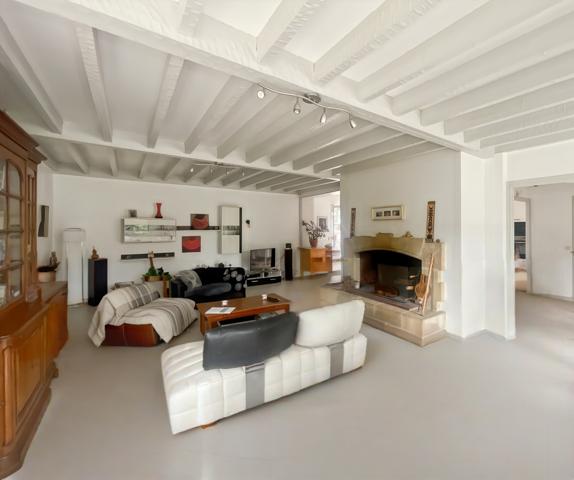 GRANDE MAISON DE PLAIN PIED AU PARC FEAU A MERIGNAC GIRONDE