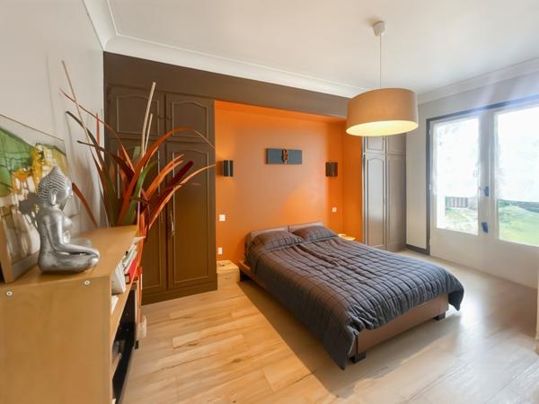 GRANDE MAISON DE PLAIN PIED AU PARC FEAU A MERIGNAC GIRONDE