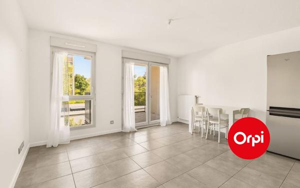 Appartement à vendre    2 pièces • 43 m2 Saint-Priest