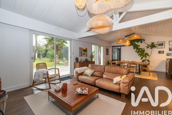 Maison à vendre 6 pièces 191 m² Sainte-Marie-de-Ré