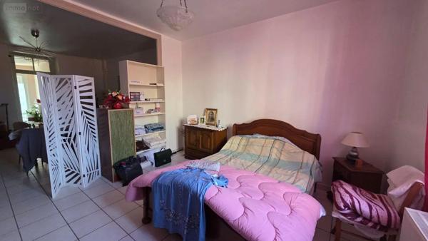 Location - Appartement Louhans-Châteaurenaud 71500 1 pièce 45 m 2