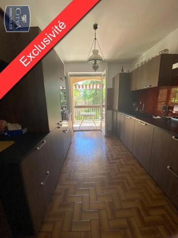 Appartement à vendre 3 pièces 96m² Sarlat-la-Canéda (24200)