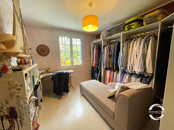 Maison de plain-pied avec piscine sur Mérignac Pichey
