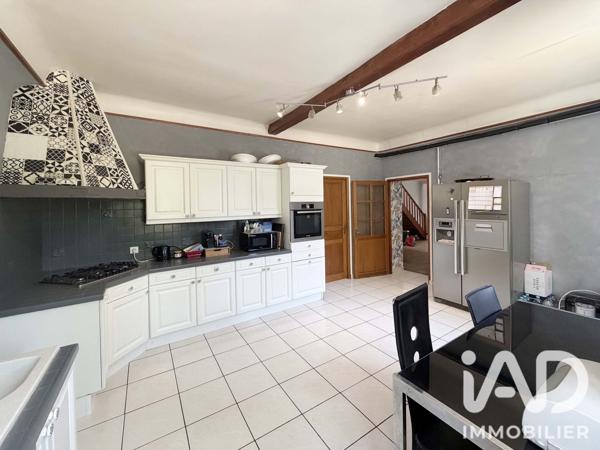 Maison à vendre 8 pièces 225 m² Guignes