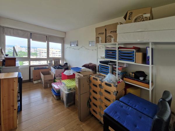 Nanterre (92000) Nanterre Préfecture La Défense Parc : appartement de 4 pièces + balcon + box fermé 430 500 €