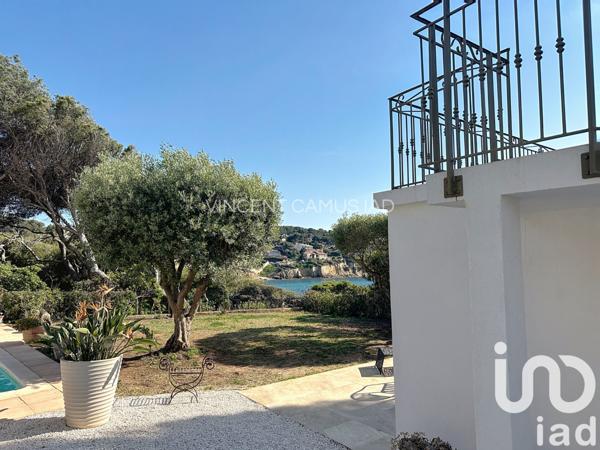 Maison à vendre 7 pièces 119 m² Sanary-sur-Mer