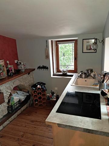 Maison de village rénovée – 238 m² – 9 pièces