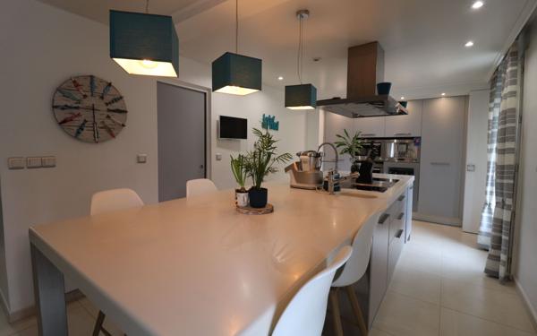 Maison à vendre    7 pièces •  Bondoufle