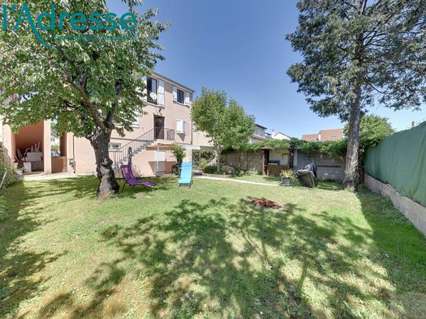 Maison Neuilly Sur Marne 6 pièces DE 140M² !!!