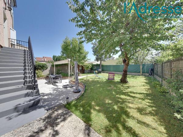 Maison Neuilly Sur Marne 6 pièces DE 140M² !!!