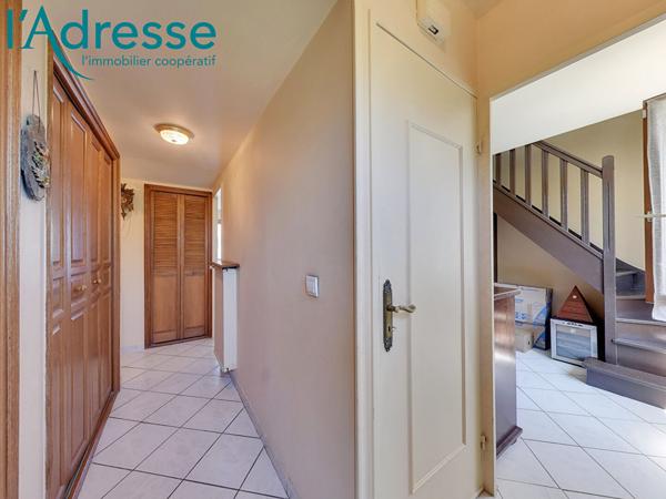 Maison Neuilly Sur Marne 6 pièces DE 140M² !!!