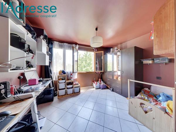 Maison Neuilly Sur Marne 6 pièces DE 140M² !!!