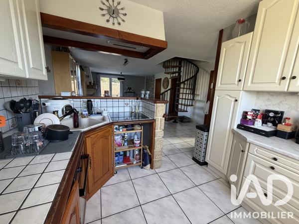 Maison à vendre 6 pièces 148 m² Saint-Chamond