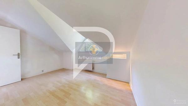 Vente                                                      Maison
                        
                     7 pièces                      155 m2                     à Verneuil-sur-Seine