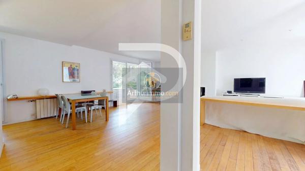 Vente                                                      Maison
                        
                     7 pièces                      155 m2                     à Verneuil-sur-Seine