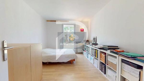 Vente                                                      Maison
                        
                     7 pièces                      155 m2                     à Verneuil-sur-Seine