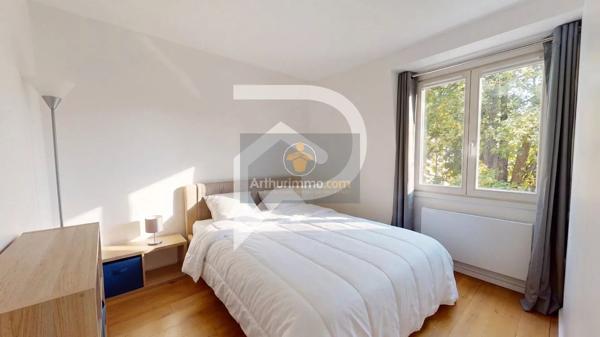 Vente                                                      Maison
                        
                     7 pièces                      205 m2                     à L'Étang-la-Ville