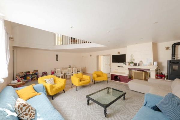 Maison 448 232 € Bezons 6 p 180 m² DPE C