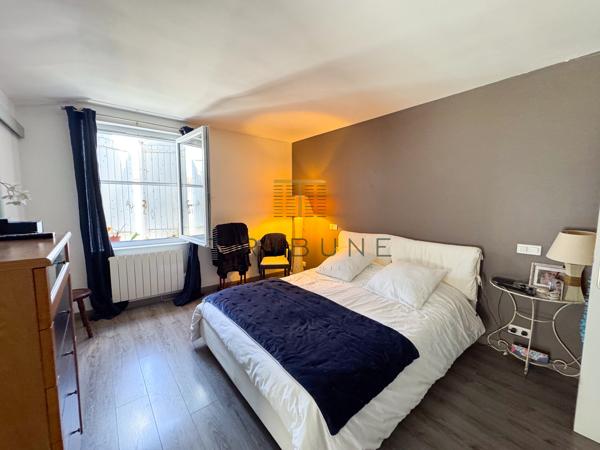 Maison 6 pièce(s) 4 chambre(s) 200 m²