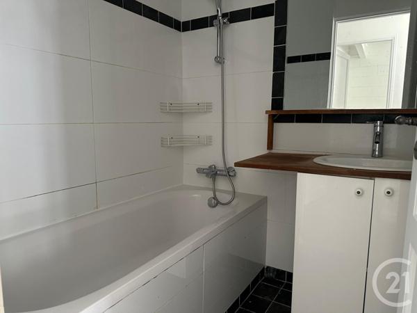 Appartement F3 à vendre  2 pièces - 54,26 m2 FONTENAY SOUS BOIS - 94