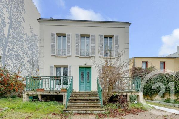 Maison à vendre  12 pièces - 365,27 m 2   LE VESINET  - 78