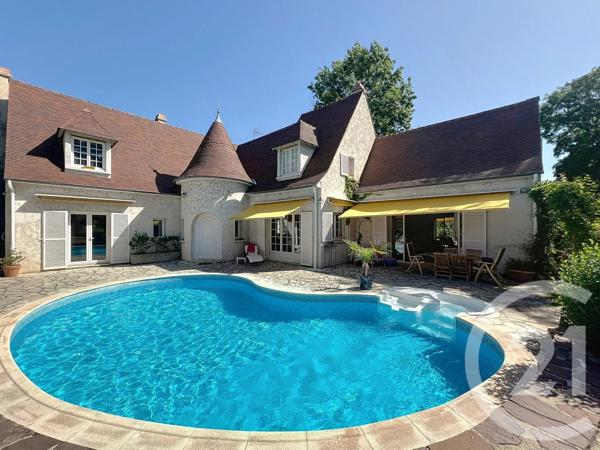 Maison à vendre  12 pièces - 365,27 m 2   LE VESINET  - 78