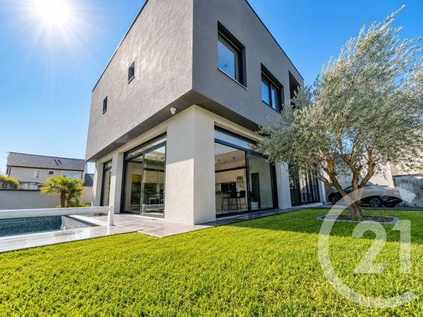 Maison à vendre  12 pièces - 365,27 m 2   LE VESINET  - 78