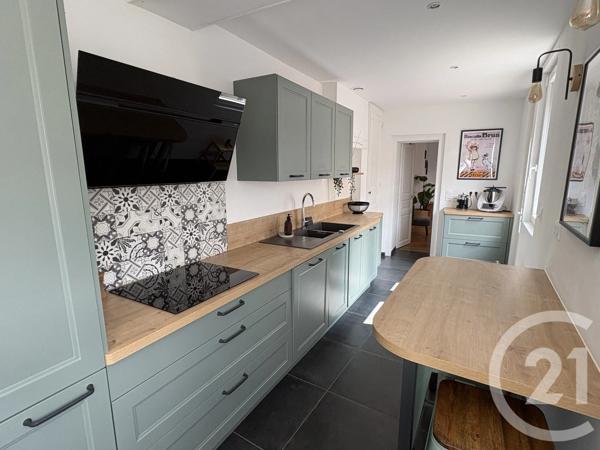 Maison à vendre  4 pièces - 148 m 2   CHATEAUROUX  - 36