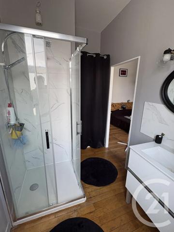 Maison à vendre  4 pièces - 148 m 2   CHATEAUROUX  - 36