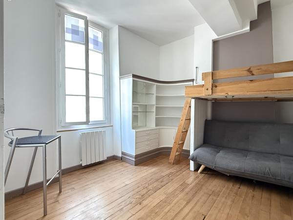 Immeuble de rapport de 110 m2 - La Rochelle Centre Ville - BIEN RARE
