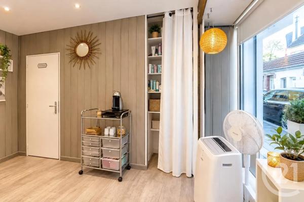 à vendre  33 m 2   TREMBLAY EN FRANCE  - 93