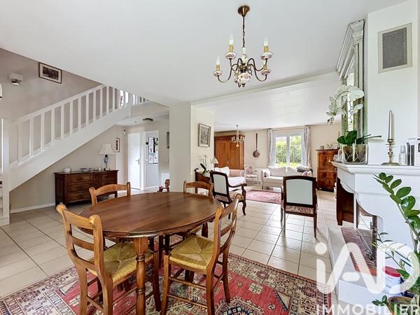 Maison à vendre 7 pièces 146 m² Magny-les-Hameaux